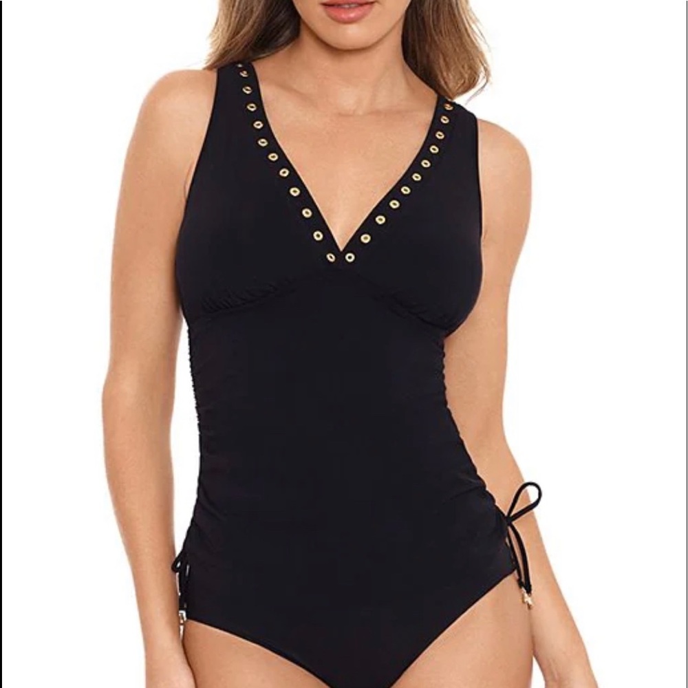 New Amoressa  Adjustable Side Tankini Swim Top SZ 10 color Black/gold detail